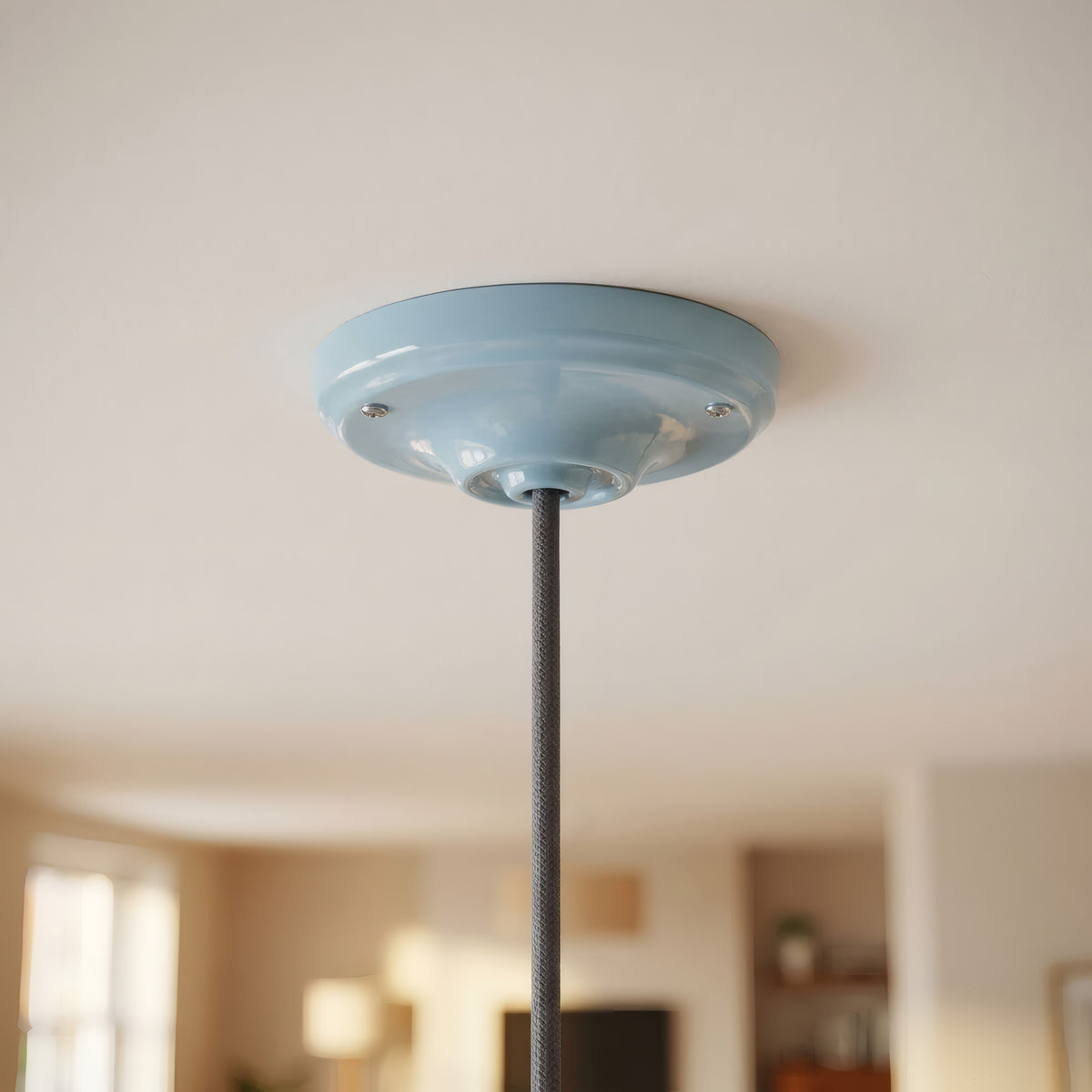 Porcelain ceiling rose with fixing kit, Ø 105 mm — Azure