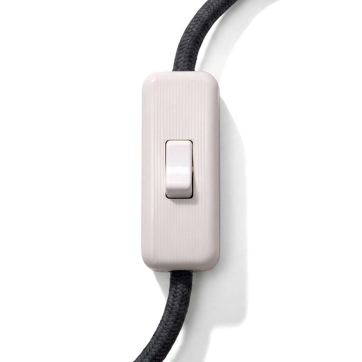 Single-pole inline cord rocker switch for lamp cable — White