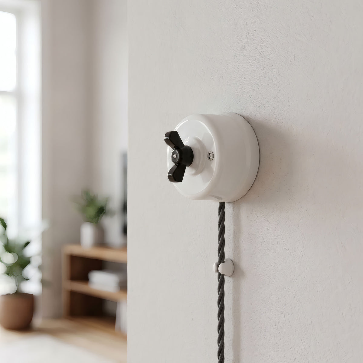 Porcelain two-way switch with a butterfly nut — White / Black