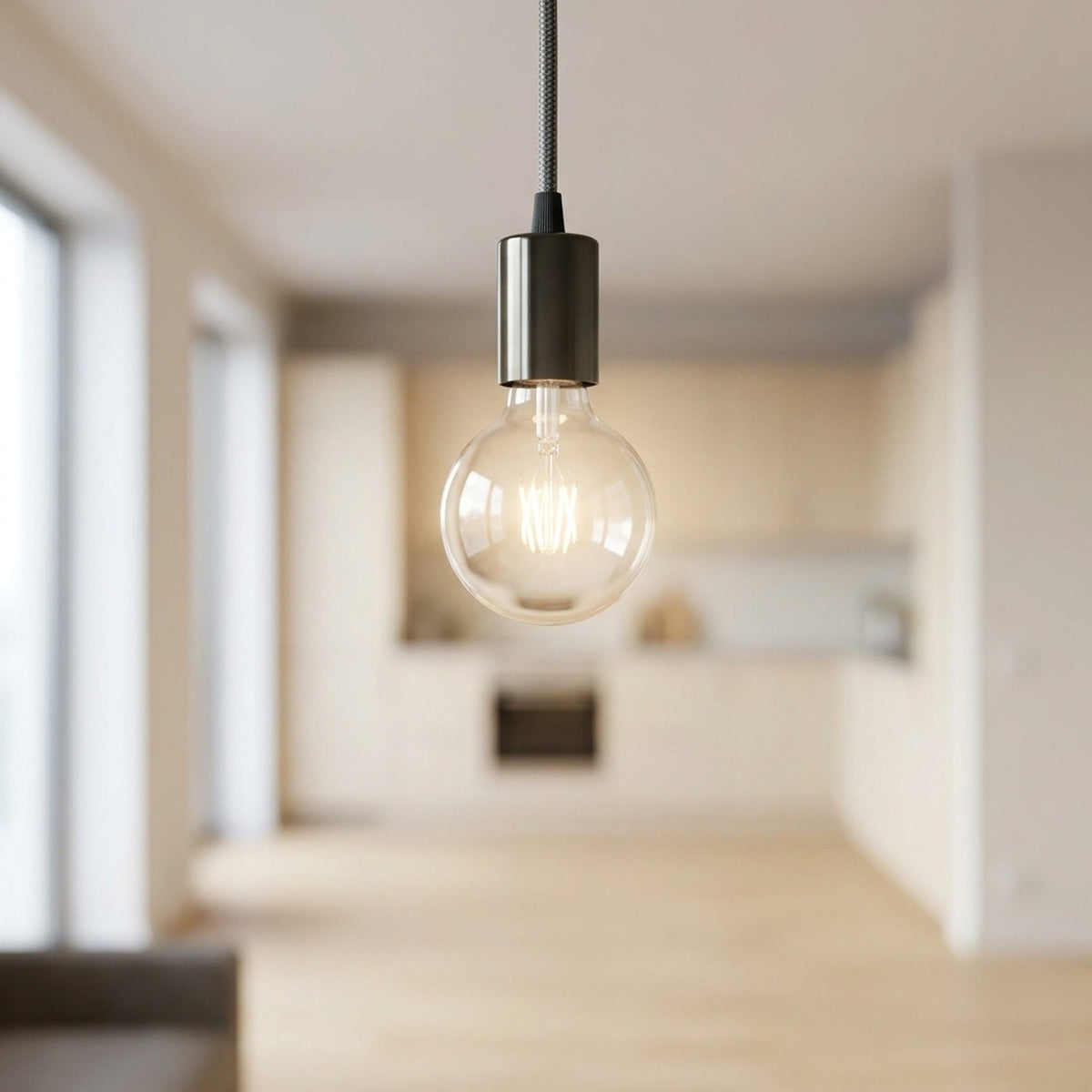 E27 cylindrical metal socket — Conical plastic / Black pearl