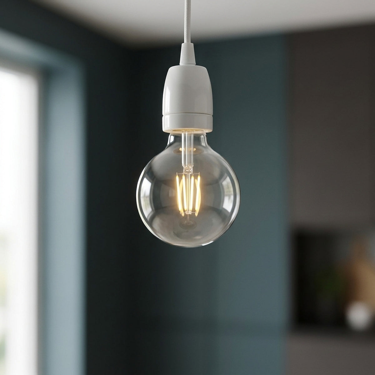 E27 porcelain socket — White