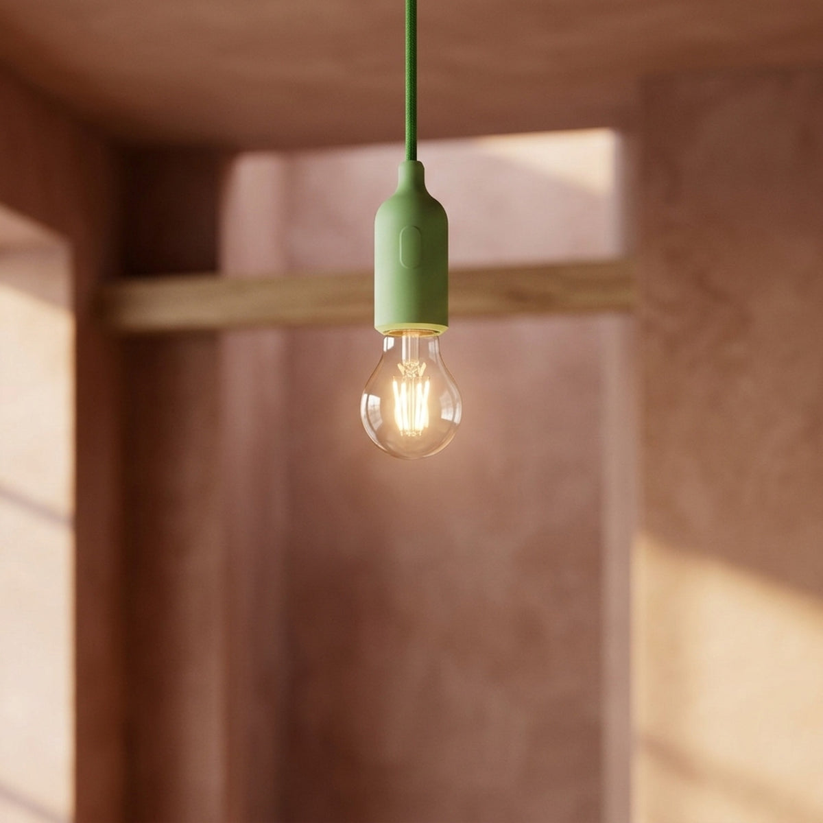 E27 silicone socket with switch — Meadow green
