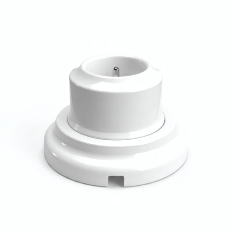 Porcelain wall socket and base kit — French 2P+T 16 A / White / Flat Ø 100 mm