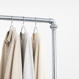 Galvanized industrial rack with floor reinforcement bar
