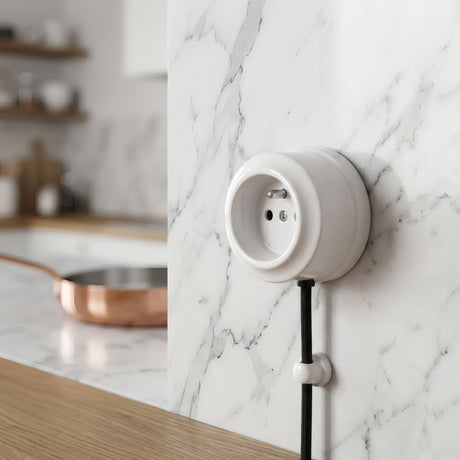 Porcelain wall socket — French 2P+T 16 A / White