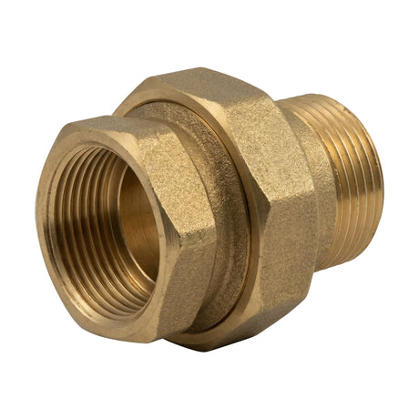 Union droite mâle-femelle à portée conique en laiton CW617N BSP - vue isométrique 3/4