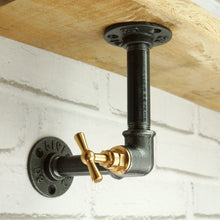 Lateral tap head shelf bracket | Model 1