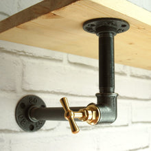 Lateral tap head shelf bracket | Model 1